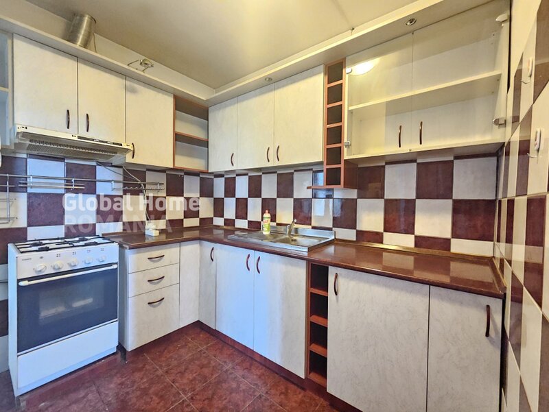 Bulevardul Lascar Catargiu, Piata Victoriei, apartament 2 camere 75.8 mp.